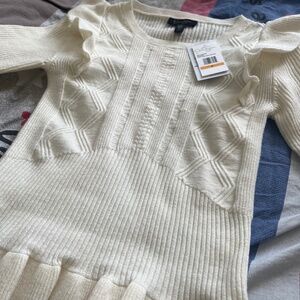 NWT Jessica Simpson sweater